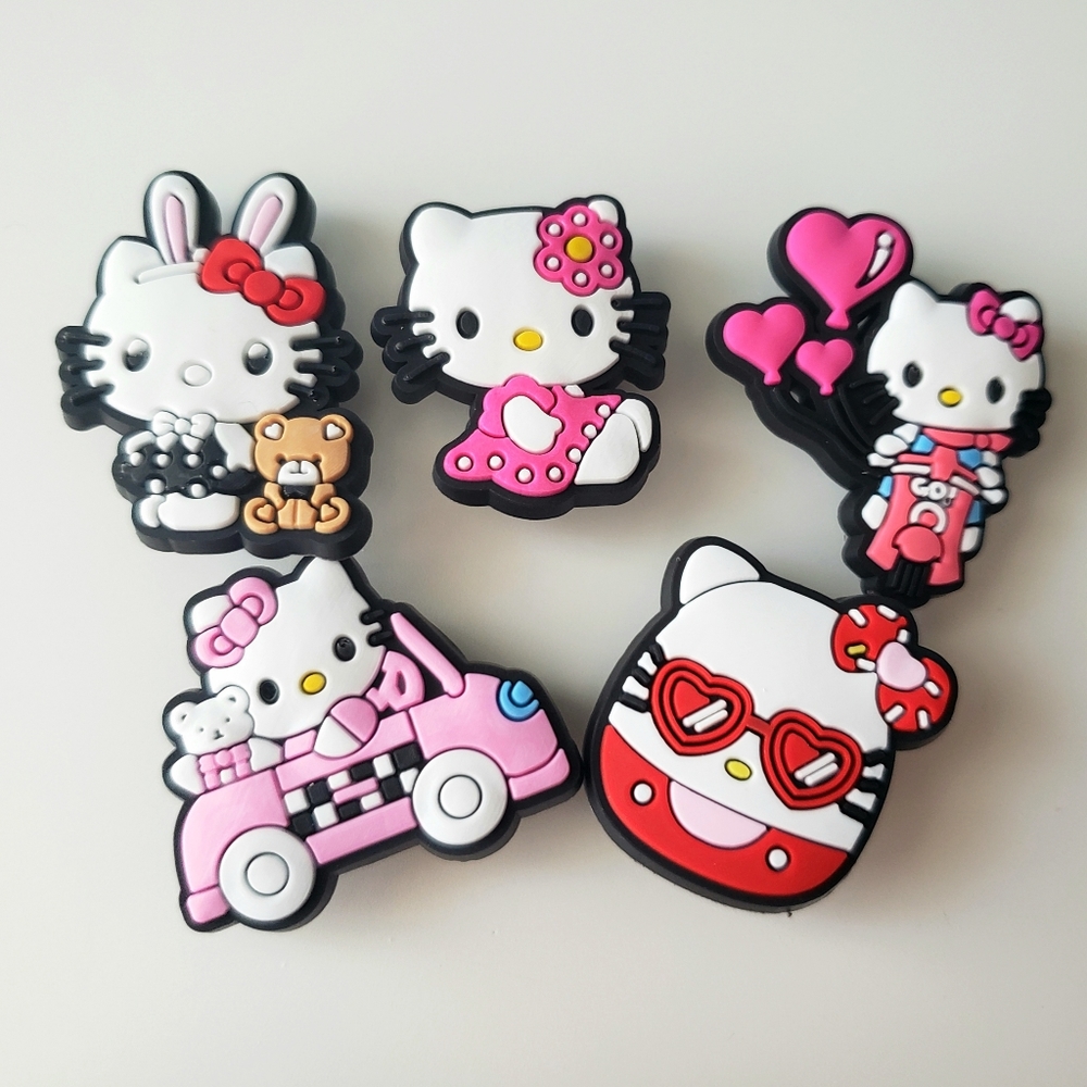 5 x New Croc Charms / Jibbitz, Hello Kitty style